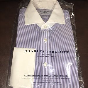 Men’s button down with collar